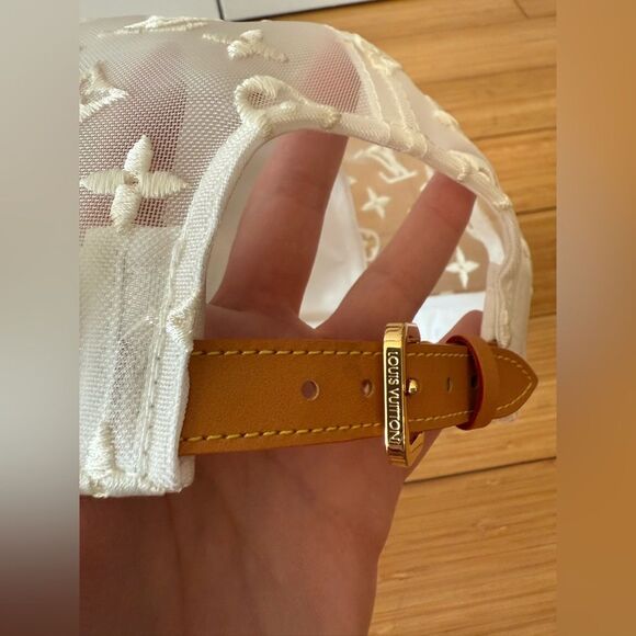 LOUIS VUITTON White Mesh Hat Large Size AUTHENTIC - Picture 10 of 16